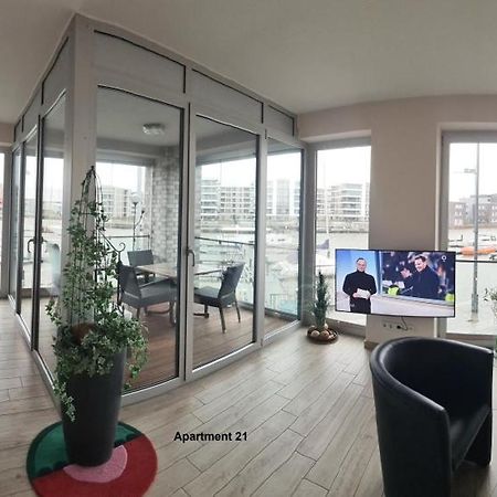 Ferienwohnung Neuer Hafen Marina Бремергафен Екстер'єр фото