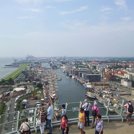 Ferienwohnung Neuer Hafen Marina Бремергафен Екстер'єр фото