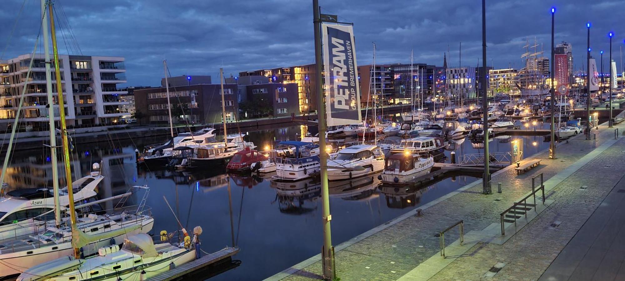 Ferienwohnung Neuer Hafen Marina Бремергафен Екстер'єр фото